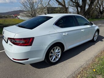 Skoda Superb III 2.0TDI 140kw DSG CANTON, Keyless - Kessy - 3