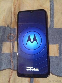 Motorola E7 plus - 3