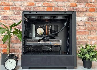 Ryzen 7 9800X3D\32GB\RX 9700XT\SSD\850W Zdroj - 3