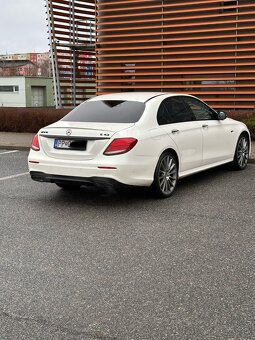 Mercedes-Benz E43 AMG - 3