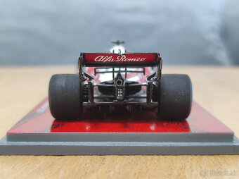 K. Raikkonen (Alfa Romeo C41) 1:43 Veľká cena Abu Dhabi 2021 - 3