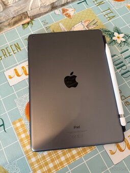 iPad 2021 (9. gen)10,2” + Apple Pencil + klavesnica origial - 3