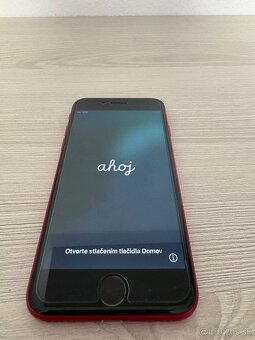 Apple iphone SE 64GB červeny - 3