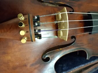 Predám staré husle s,komplet vybavou - 3