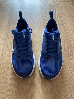 Nike detské tenisky – veľkosť EUR 32 (US 1Y) – ÚPLNE NOVÉ - 3