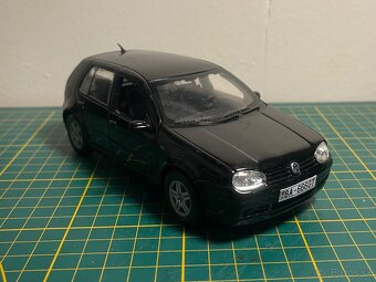 Modely Volkswagen 1:24 - 3