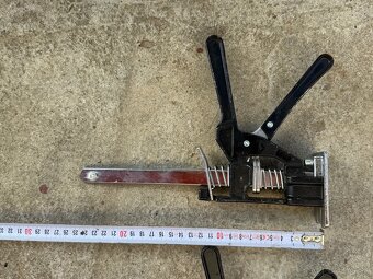 Predam zdvihak okien a dverí - 3