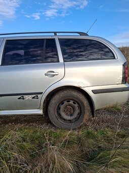 bocne dvere Skoda Octavia 9102 aj 9596 - 3