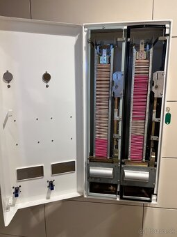 Predajné automaty na kondómy. - 3