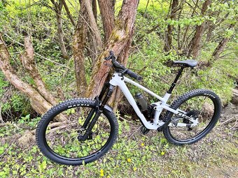 Cube stereo one55 c:62 - 3