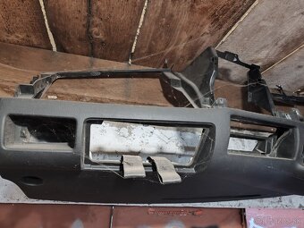 VW Golf 4 palubovka - 3