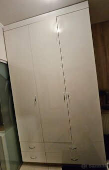 Nábytok - 3