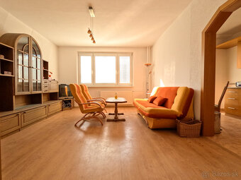 Prenájom 3 izbový byt, Žilina - Solinky, Cena: 700€ - 3