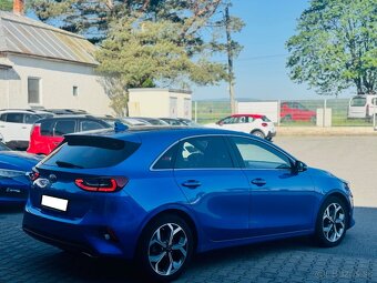Kia Ceed 1.4 T-GDi FIRST EDITION , 103 kW, 2019, benzín - 3