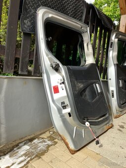 Posuvné bočné dvere Peugeot partner teepe, Berlingo - 3