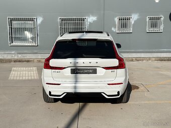 Volvo XC60 B5 R-Design - 3