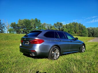 BMW rad 5 touring M sport 520d xDrive HEV A/T 140kW Alcant. - 3