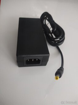 Napájací zdroj 18V 3,6A - 3
