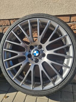 Letná sada diskov s gumami 5x120 R20 - 3