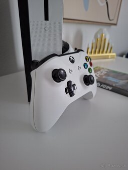 XBOX ONE S 1TB, 2X OVLÁDAČ, FC 24 - 3