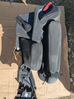 sedačka Ford tranzit - 3