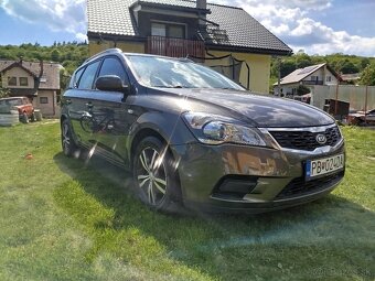 Kia ceed sw - 3