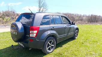 Suzuki Grand Vitara 1.9 - 3