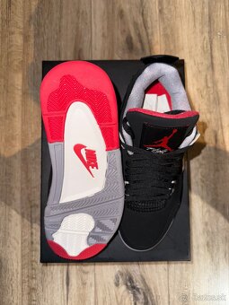 Air jordan 4 fire red cement grey - 3