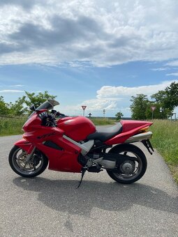 Honda vfr - 3