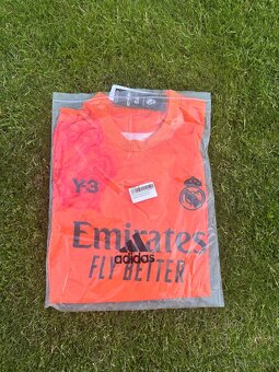Real Madrid Y-3 x adidas, veľkosť L. - 3