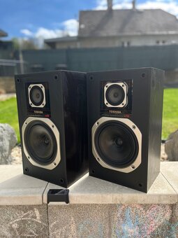 Toshiba reproduktory - 3