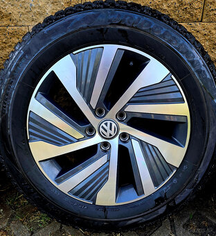 Originál kolesa VW Tiguan Allspace 215/65 R17 elektróny 7JX1 - 3