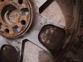 4ks alu disky orig. Jeep 5x114,3 r18 - 3