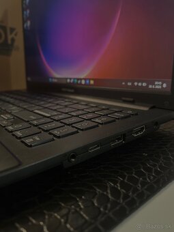 Asus Vivobook Go 15 - 3