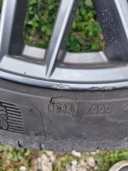 Predám elektróny 5x112 255/40 R21 letne - 3
