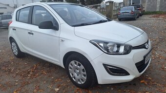 HYUNDAI I20 1.2 BENZ 5DV - 3