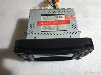 Predam autoradia na Mercedes C ,E,S - 3