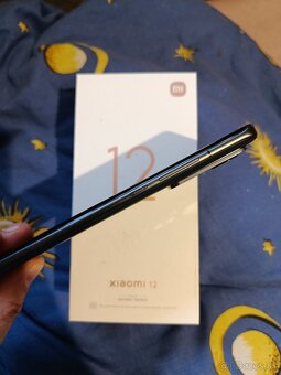 Predám xiaomi 12 8/256GB - 3