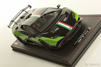 Lamborghini Huracán STO 10° | MR Collection 1/18 - 3