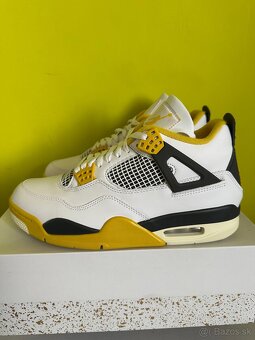 Tenisky Air Jordan 4 Retro - 3
