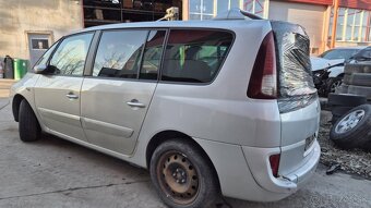 Renault Espace 3,0DCI 133kw a 130kw kód: P9XA7 - 3
