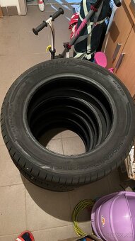 Dunlop 185/65 r15 - 3