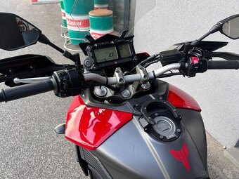Tracer MT-09 (2015) – nové náplne, spojka, reťaz, servis Yam - 3