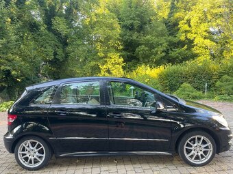 Mercedes B170 - 3