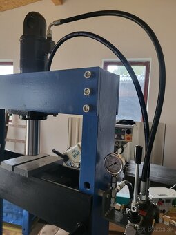 Hydraulický lis - 3