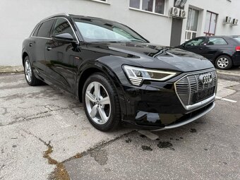 Audi e-tron 55 S-LINE 300 kW 408PS Quattro, Panoráma, Matrix - 3