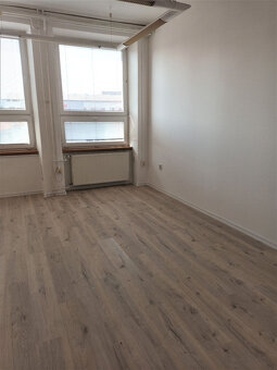 Prenájom kancelárie 18,4 m2 ul. Bytčická - 3