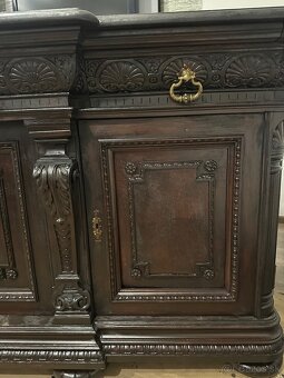 Starožitná komoda - 3