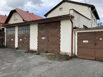 Dám do prenájmu budovu s garážami,skladové priestory Tvrdoší - 3