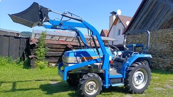 Malotraktor 4x4 s čelným nakladačom Iseki geas 21 - 3